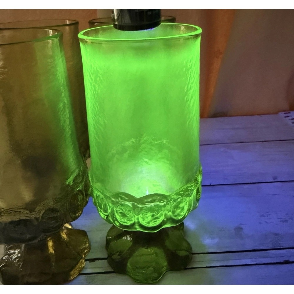 4 Vintage Tiffin Franciscan Madeira Pedestal Goblets Green Uranium Glasses